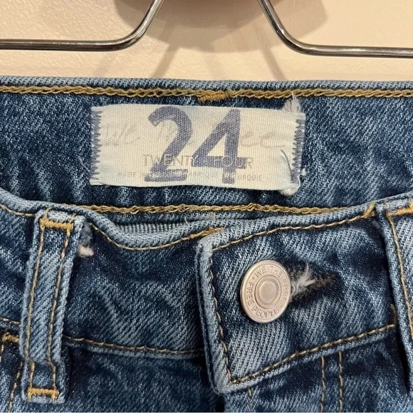 We The Free Lasso High Rise Button Fly Straight Leg Jeans 24 - Picture 8 of 14